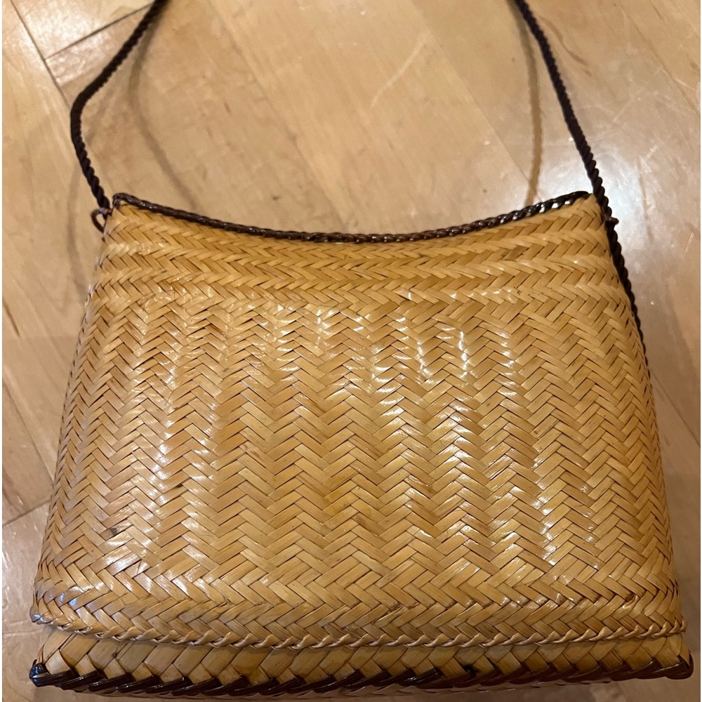 New Vintage woven purse
